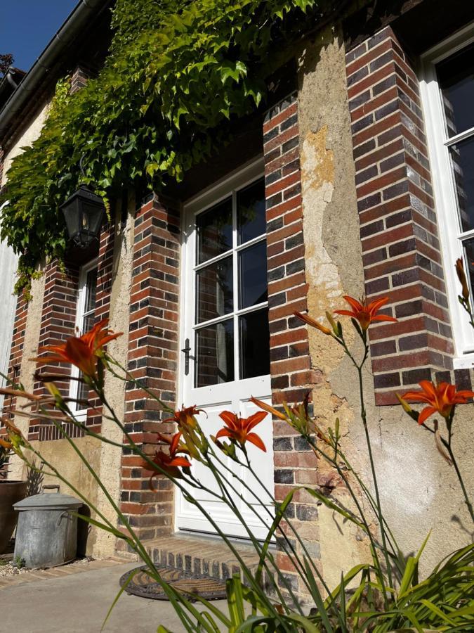 La Maison Du Gardien - Le Prieure Du Preux Sepeaux-Saint-Romain Bagian luar foto